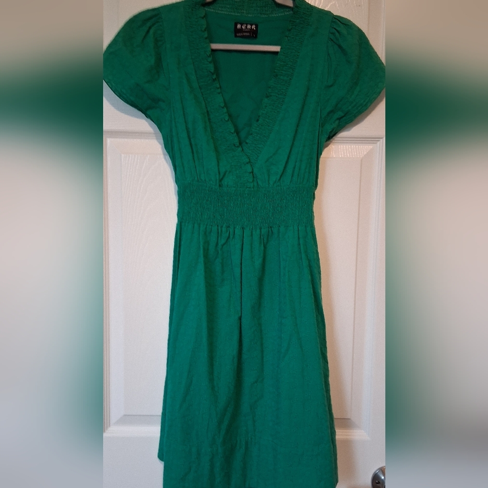 BCBG Vibrant Green Dress Sz 4